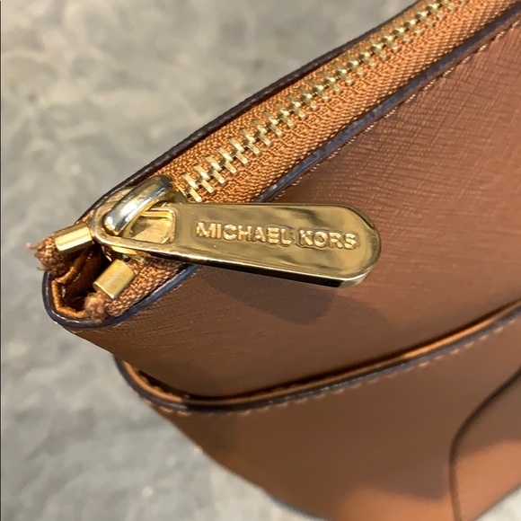 MICHAEL Michael Kors Jet Set East West Top Zip LG - Picture 3 of 8